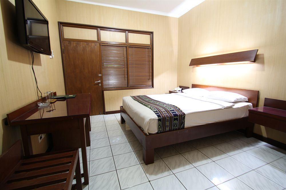 Paradiso Beach Inn Kuta Lombok Zewnętrze zdjęcie