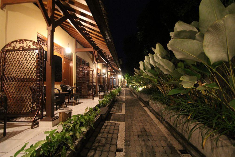 Paradiso Beach Inn Kuta Lombok Zewnętrze zdjęcie
