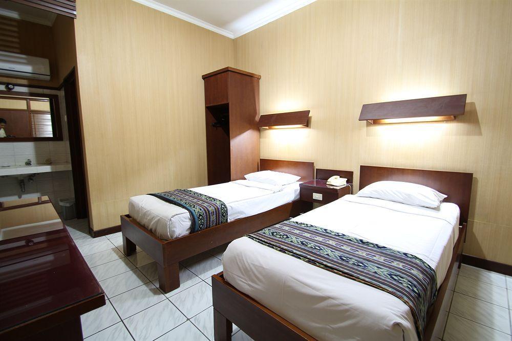 Paradiso Beach Inn Kuta Lombok Zewnętrze zdjęcie