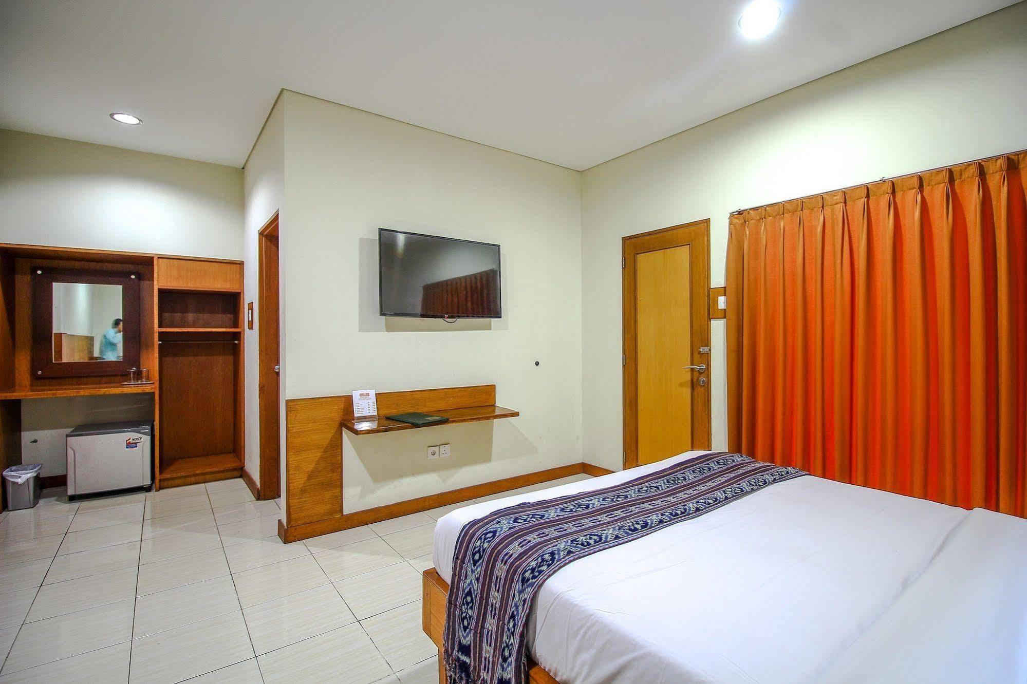 Paradiso Beach Inn Kuta Lombok Zewnętrze zdjęcie