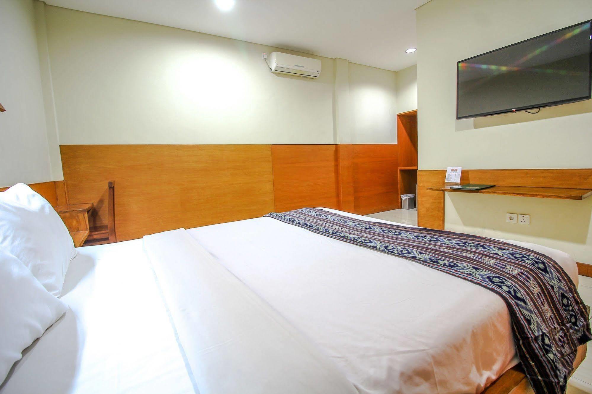 Paradiso Beach Inn Kuta Lombok Zewnętrze zdjęcie