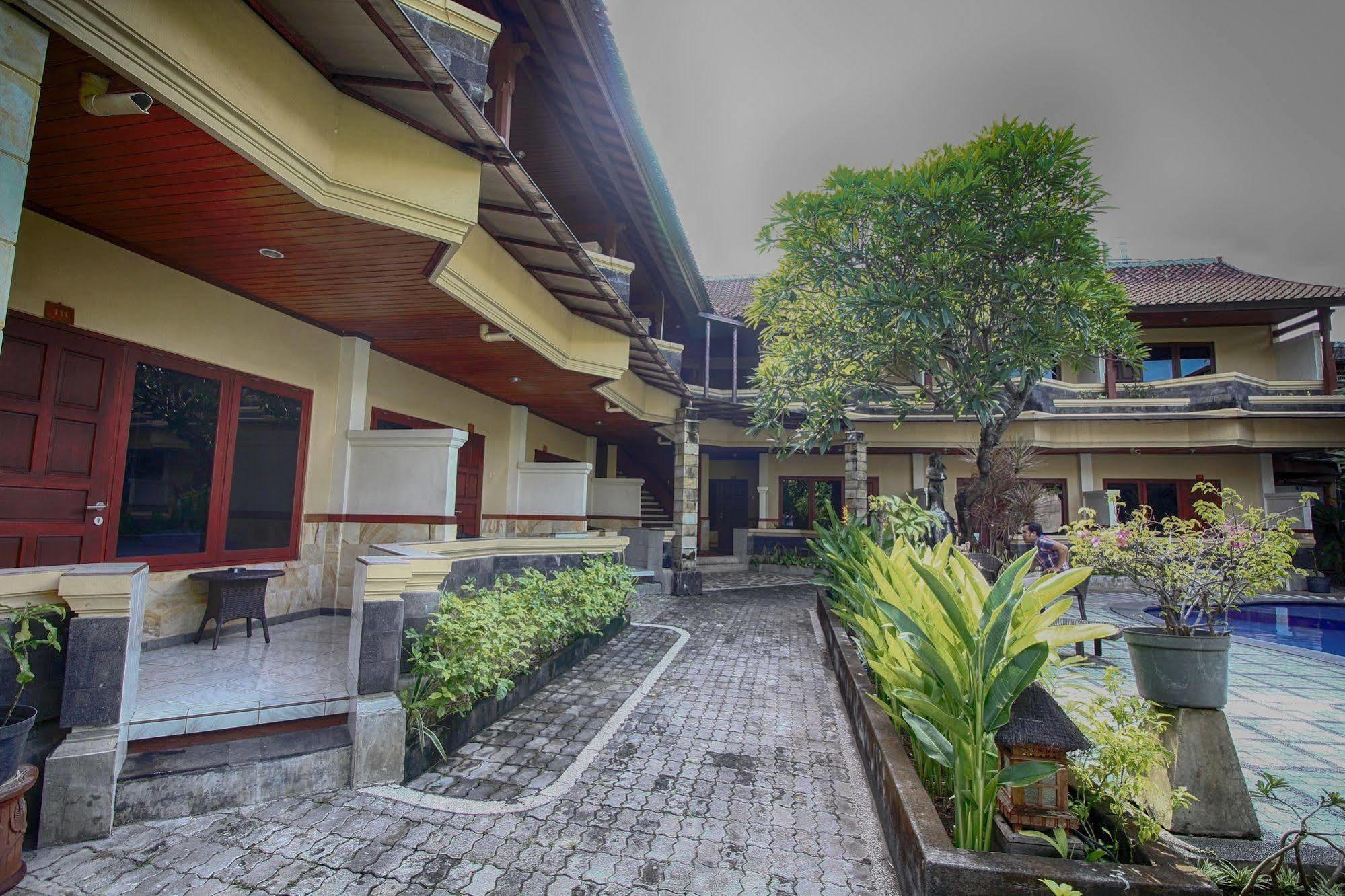 Paradiso Beach Inn Kuta Lombok Zewnętrze zdjęcie